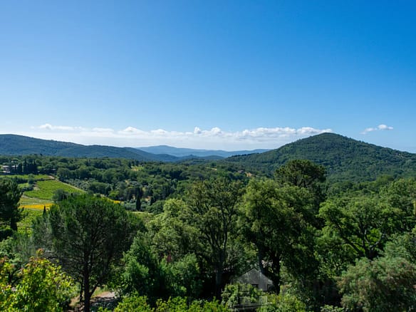 5 Bedroom Villa/House in La Garde Freinet 5