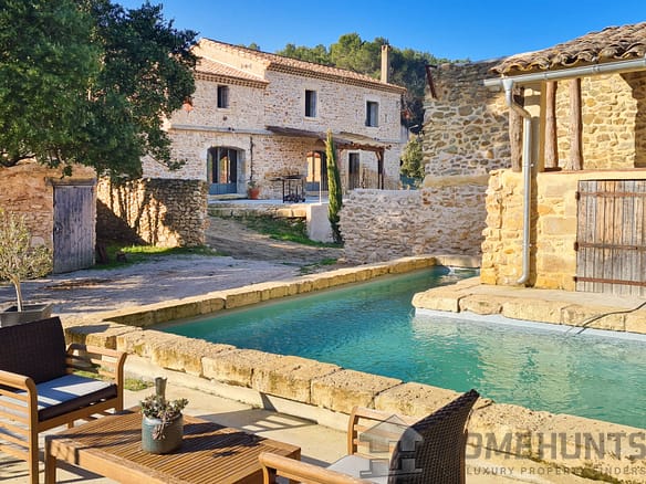 5 Bedroom Villa/House in Uzes 12