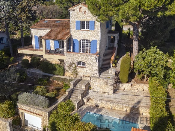 5 Bedroom Villa/House in Vence 28