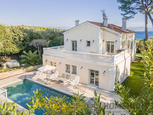 5 Bedroom Villa/House in Cap D Antibes 36
