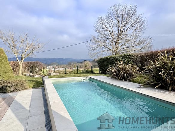 4 Bedroom Villa/House in Rumilly 30