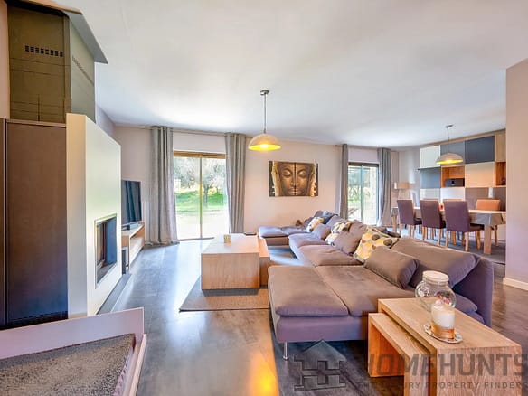 4 Bedroom Villa/House in Mougins 34