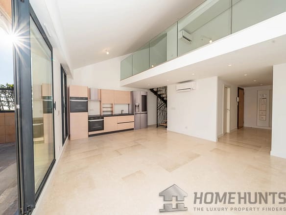 3 Bedroom Apartment in Monaco 9