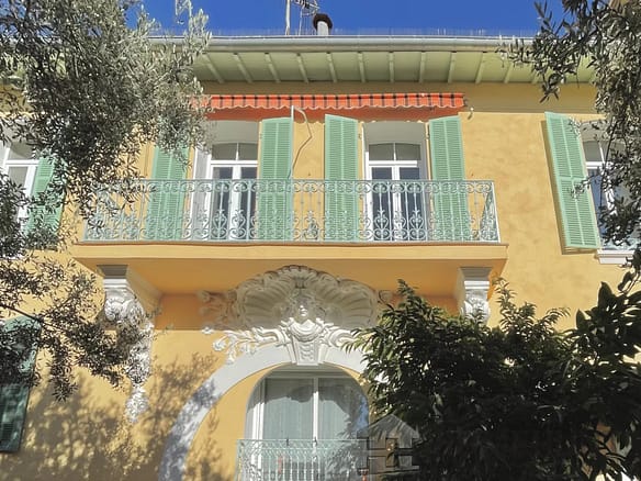 3 Bedroom Apartment in Cap D Ail 6