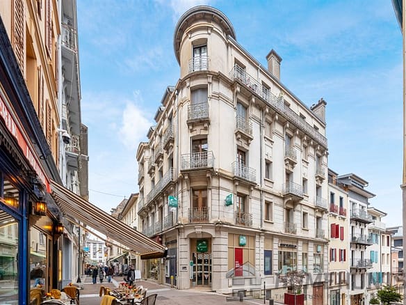 3 Bedroom Apartment in Evian Les Bains 14