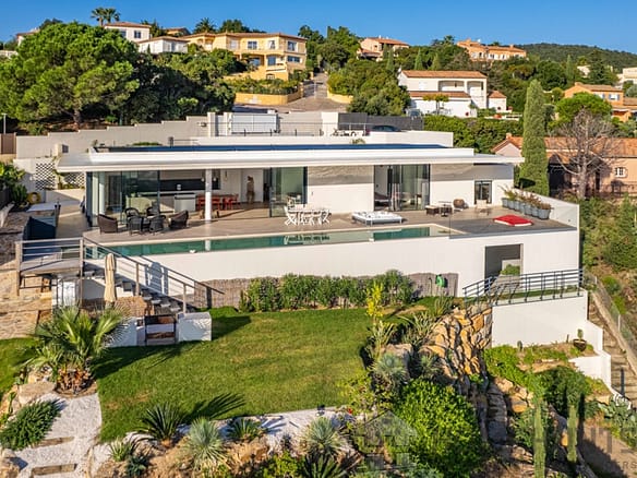 3 Bedroom Villa/House in Les Issambres 7