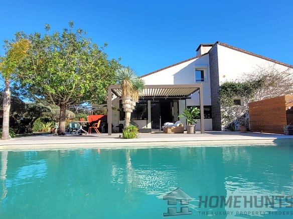 5 Bedroom Villa/House in Bormes Les Mimosas 32