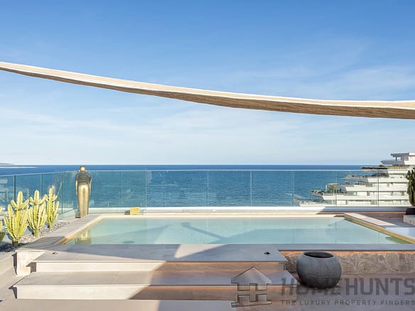 5 Bedroom Apartment in Villeneuve Loubet 20
