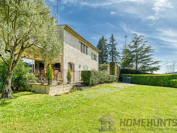 4 Bedroom Villa/House in Mougins 36