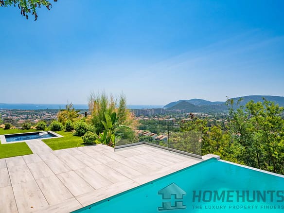 5 Bedroom Villa/House in Mandelieu La Napoule 30