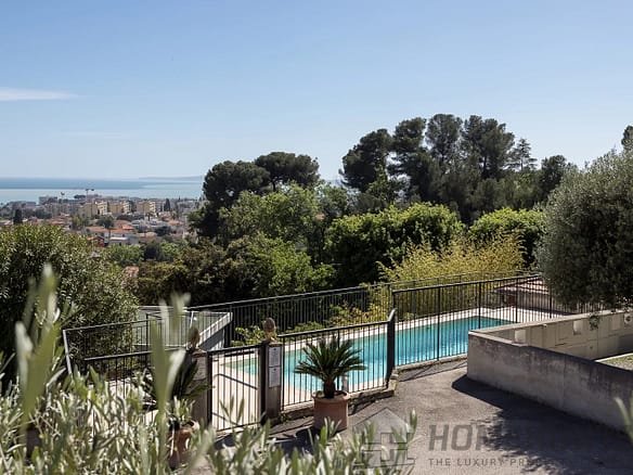 3 Bedroom Apartment in Cagnes Sur Mer 9