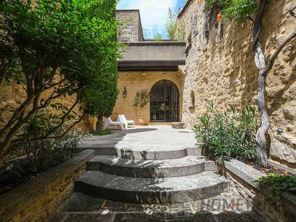 3 Bedroom Villa/House in Uzes 4
