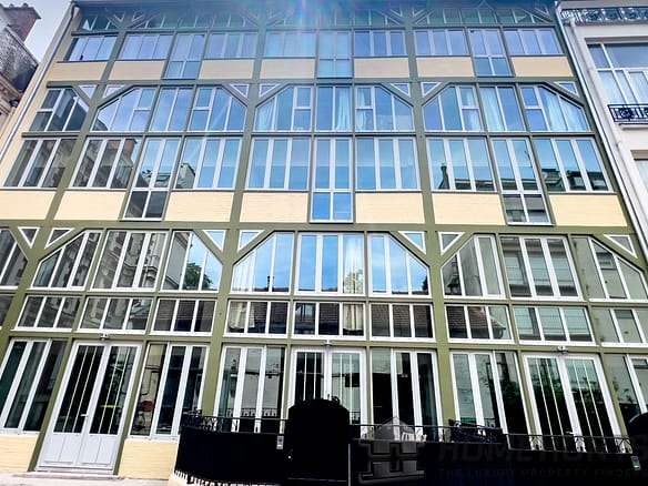 2 Bedroom Apartment in Paris 16th (Trocadéro – Etoile – Passy) 9