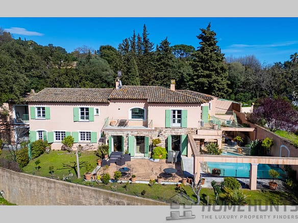 7 Bedroom Villa/House in Grimaud 14