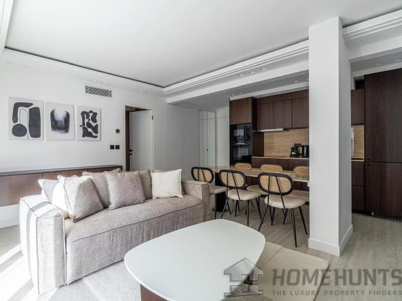2 Bedroom Apartment in Cannes 14
