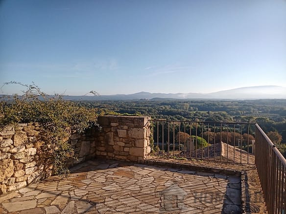 3 Bedroom Villa/House in Chamaret 6