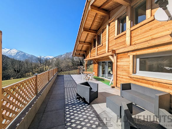 4 Bedroom Chalet in Les Villards Sur Thones 4