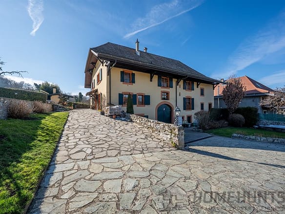 6 Bedroom Villa/House in Maxilly Sur Leman 24