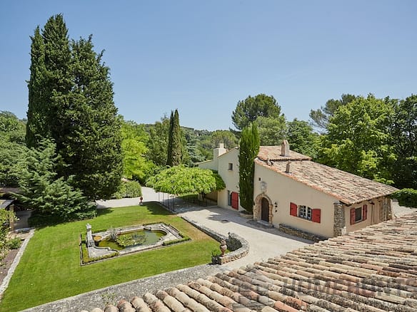 4 Bedroom Villa/House in Aix En Provence 30