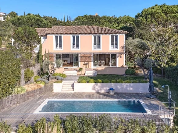6 Bedroom Villa/House in Gassin 5