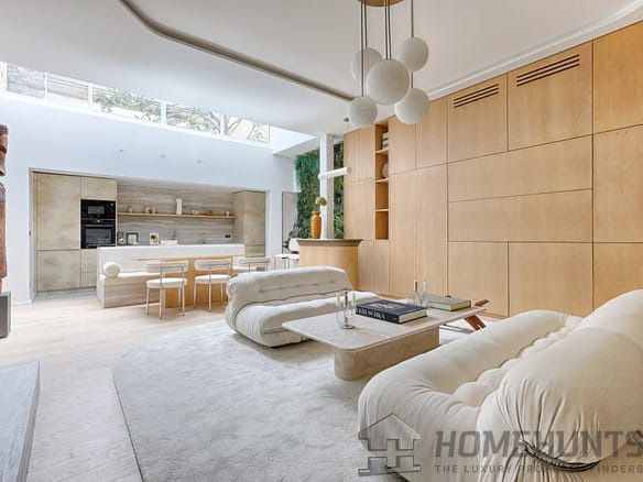 2 Bedroom Apartment in Paris 6th (Saint Germain des Prés – Luxembourg) 5