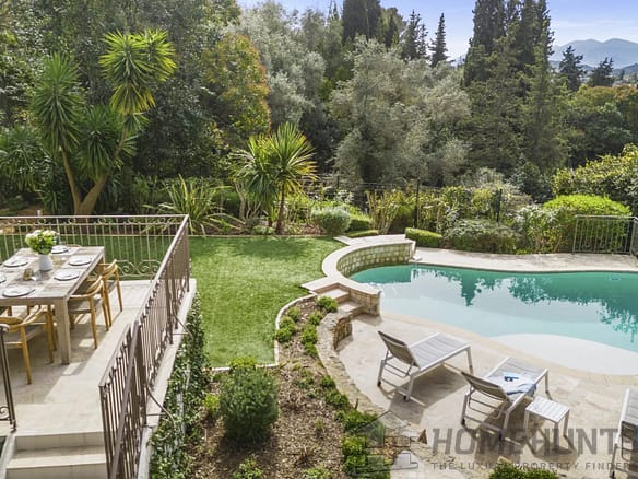 4 Bedroom Villa/House in Mougins 26
