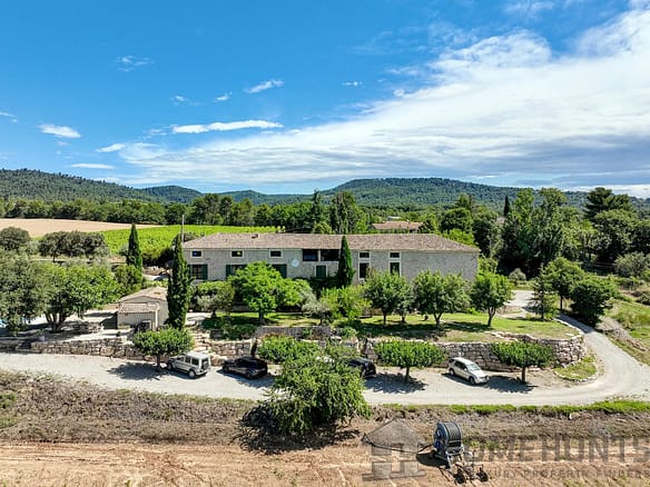 12 Bedroom Villa/House in Pierrevert 20