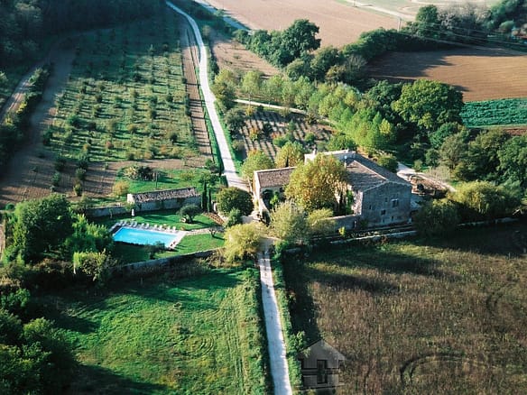 11 Bedroom Villa/House in Goult 16