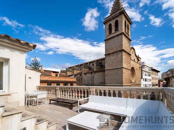 5 Bedroom Villa/House in Palma 24