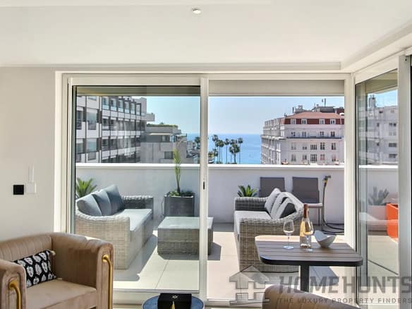 3 Bedroom Apartment in Cannes 20