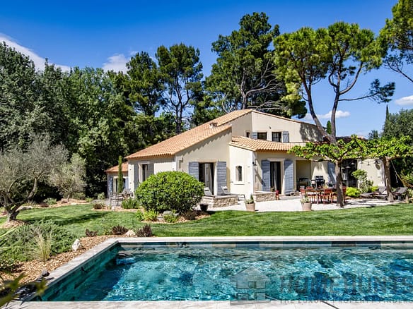 5 Bedroom Villa/House in Maussane Les Alpilles 4