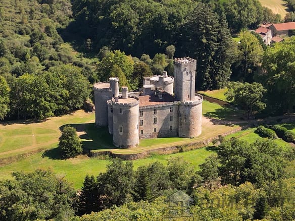 16 Bedroom Castle/Estates in Limoges 14
