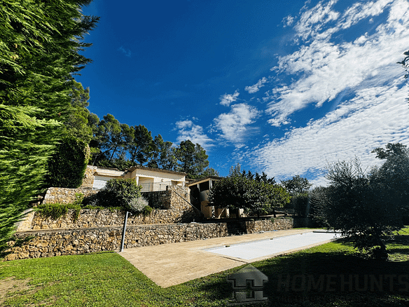 4 Bedroom Villa/House in Fayence 24