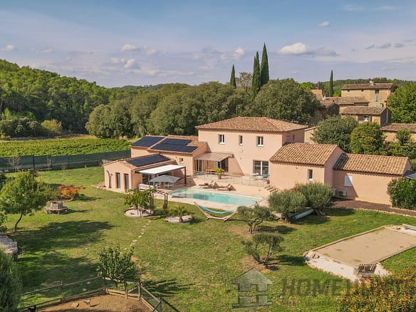 5 Bedroom Villa/House in Le Thoronet 28