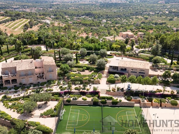 16 Bedroom Castle/Estates in Bunyola 6