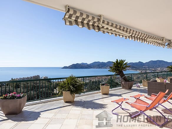 4 Bedroom Apartment in Cannes 14