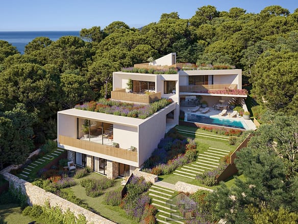 5 Bedroom Villa/House in Cap Martinet 26