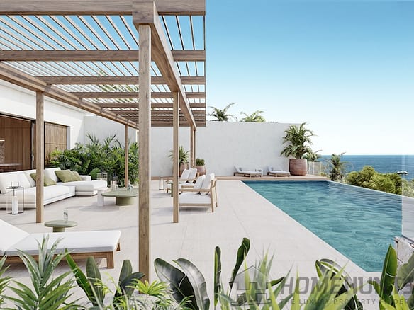 6 Bedroom Villa/House in Cap Martinet 36