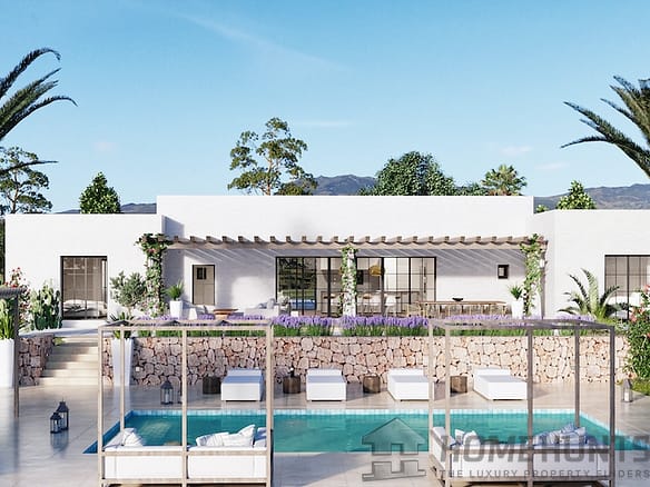 Land in Santa Eularia Des Riu 36