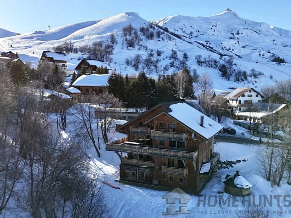 6 Bedroom Chalet in Fontcouverte La Toussuire 2