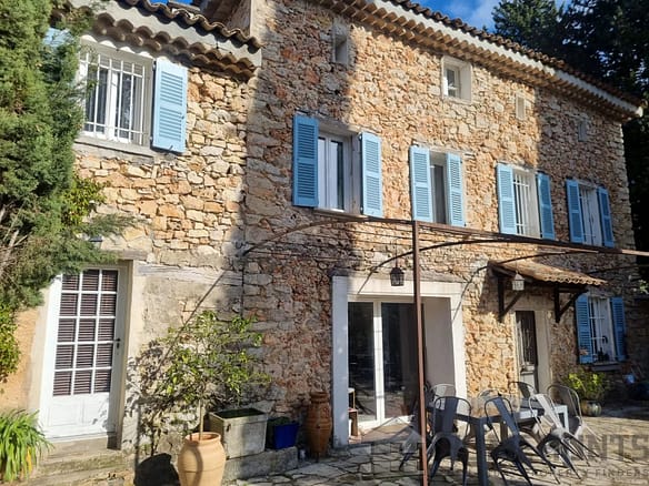7 Bedroom Villa/House in Lorgues 28