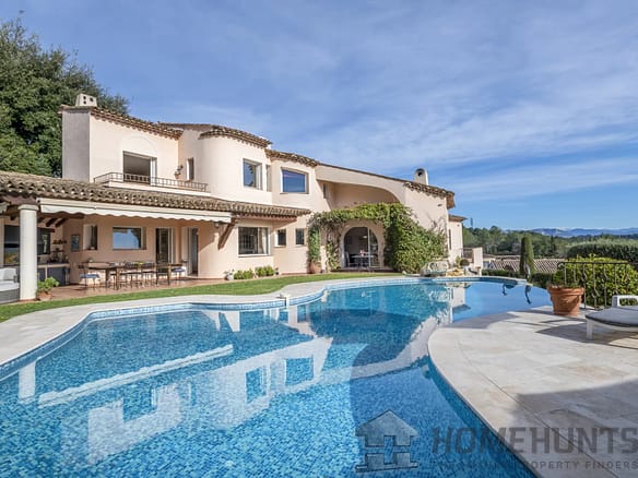 6 Bedroom Villa/House in Valbonne 9