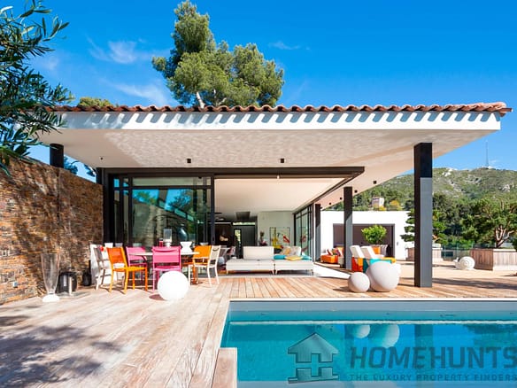 3 Bedroom Villa/House in Marseille 24