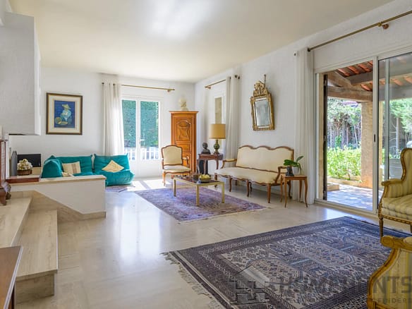 4 Bedroom Villa/House in Marseille 16