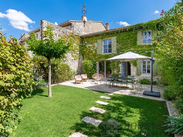 3 Bedroom Villa/House in Eygalieres 36