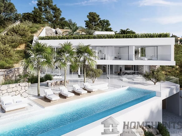 7 Bedroom Land in Port Andratx 8