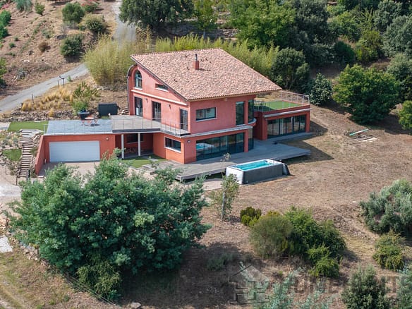 4 Bedroom Villa/House in Tanneron 24