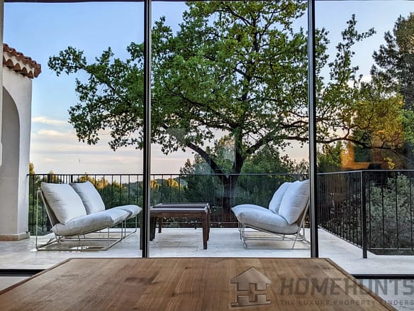 5 Bedroom Villa/House in Aix En Provence 18
