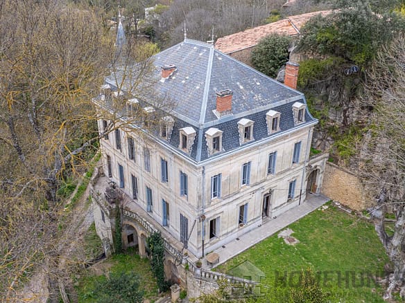 7 Bedroom Castle/Estates in Aix En Provence 34