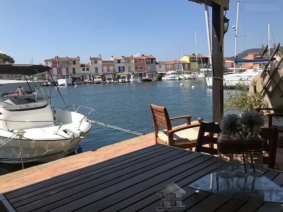 2 Bedroom Villa/House in Port Grimaud 4